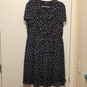 Torrid smocked button down black and white floral dress